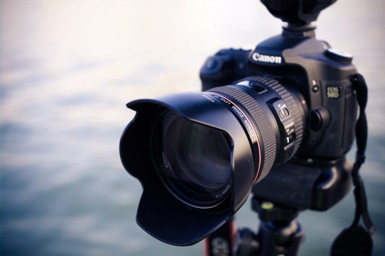 Photography on a Budget: Capturing Moments without Breaking the Bank